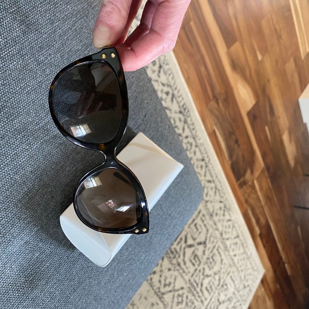 MIchael Kors women's sunglasses mk2045 - Picture 3 of 4